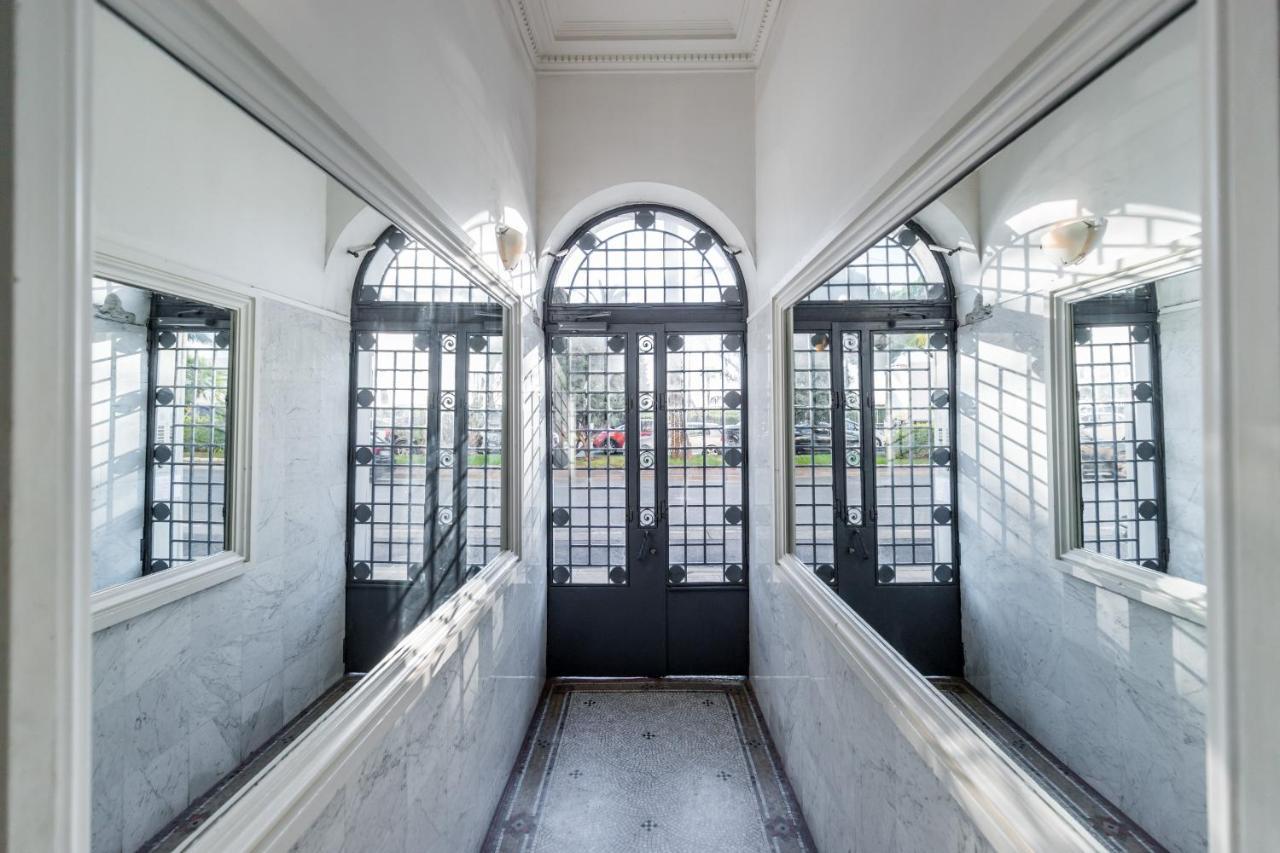 Le 323 Prom - 2 Chambres - Ac - Parking - Tram Et Supermarche Proches - Front De Mer Nice Exteriör bild