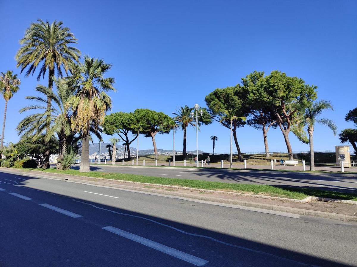 Le 323 Prom - 2 Chambres - Ac - Parking - Tram Et Supermarche Proches - Front De Mer Nice Exteriör bild